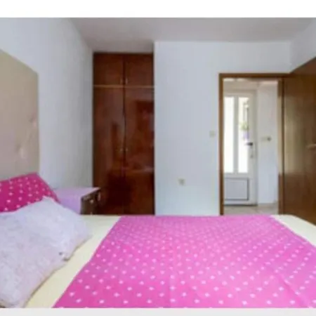 Διαμέρισμα Lucija - Three Bedroom Τρογκίρ